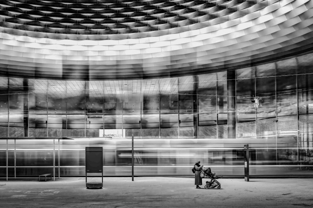 Dynamic Train Station