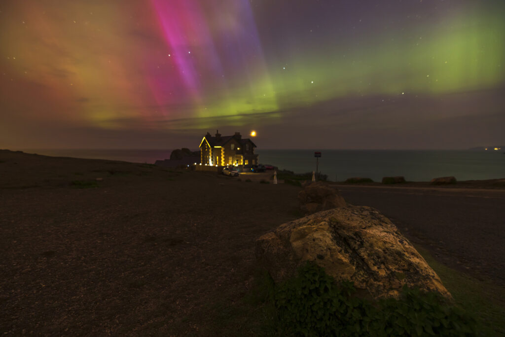 “Jersey under the Aurora’s Veil”