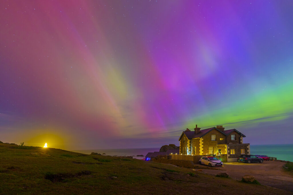“Jersey under the Aurora’s Veil”