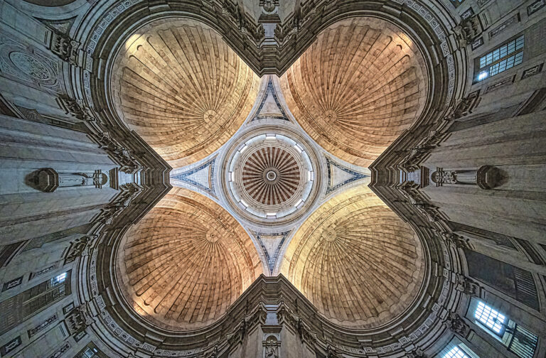 Panteao Nacional Interiors