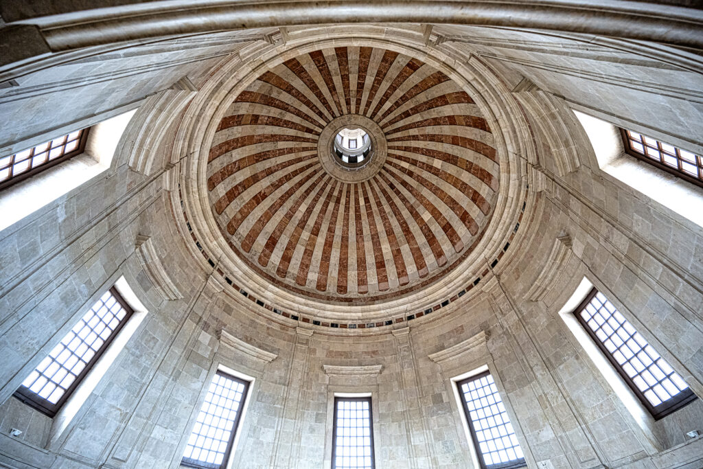 Panteao Nacional Interiors