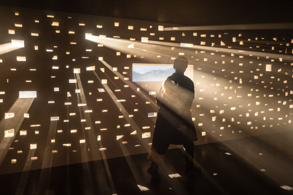 The Poodom Deqin Meri Hotel